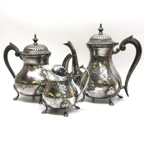 624 - Selection of silver plate & Britannia metal objects comprising set of EPNS stamped heavy bottomed te... 