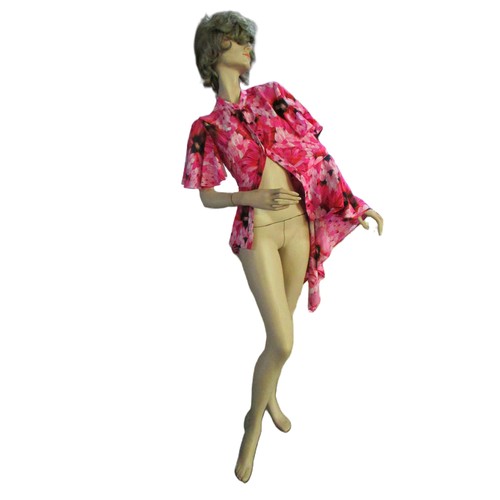 842 - Full-sized shop/retail display female hard-shell mannequin featuring realistic head, hands, feet; pl... 
