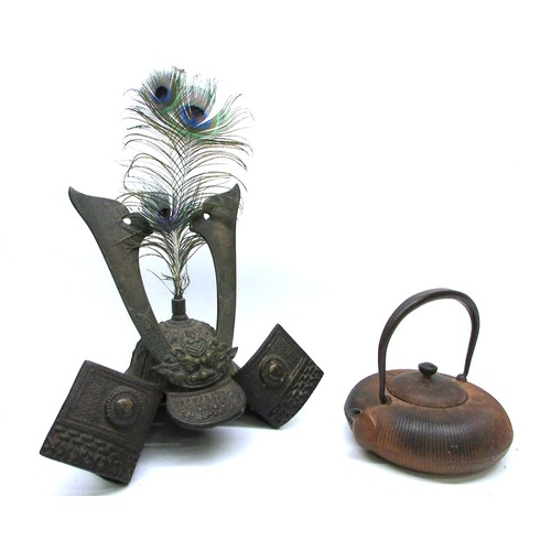 709 - Selection of decorative Japanese articles comprising samurai kabuto ornamental cast metal helmet fea... 