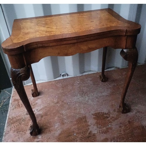 406B - Walnut folding card table on ball and claw feet, W71cm H75cm (A/F)

Bradley's shipping POA https://w... 