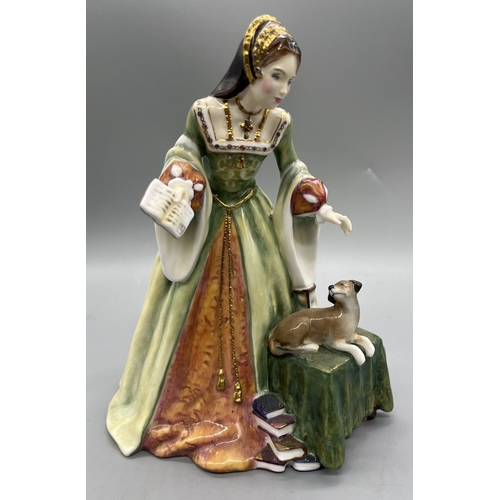 726 - Royal Doulton - 'Lady Jane Grey', model HN 3680, limited edition of 5000, H21cm

Bradley's shipping ... 