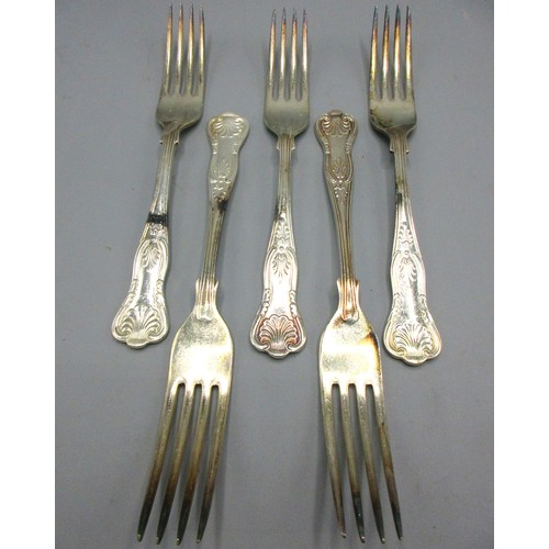 633 - Collection of William Page Pageant 'Kings' pattern tab-handled flatware featuring Regency-inspired s... 