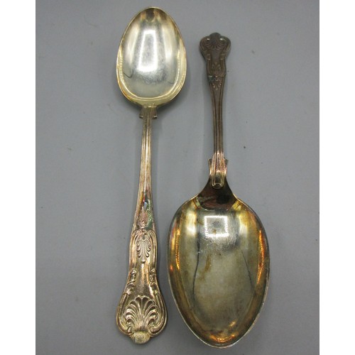633 - Collection of William Page Pageant 'Kings' pattern tab-handled flatware featuring Regency-inspired s... 