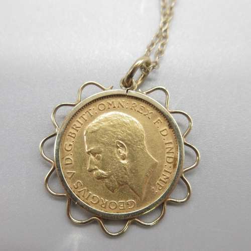 610 - George V 1911 half sovereign mounted in 9ct yellow gold pendant necklace, stamped 375, L46.5cm, 6.2g... 