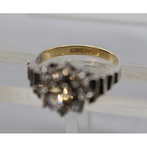 29 - Silver and 9ct floral cluster ring, set with Clear stones, size O 1/2 (3.6g) and a Murano glass 12 l... 