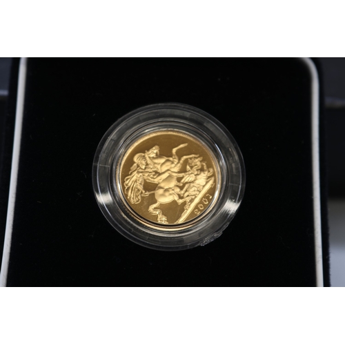 24 - Royal Mint - The 2001 United Kingdom Gold Proof Sovereign, No.01331/12500, encapsulated in case with... 