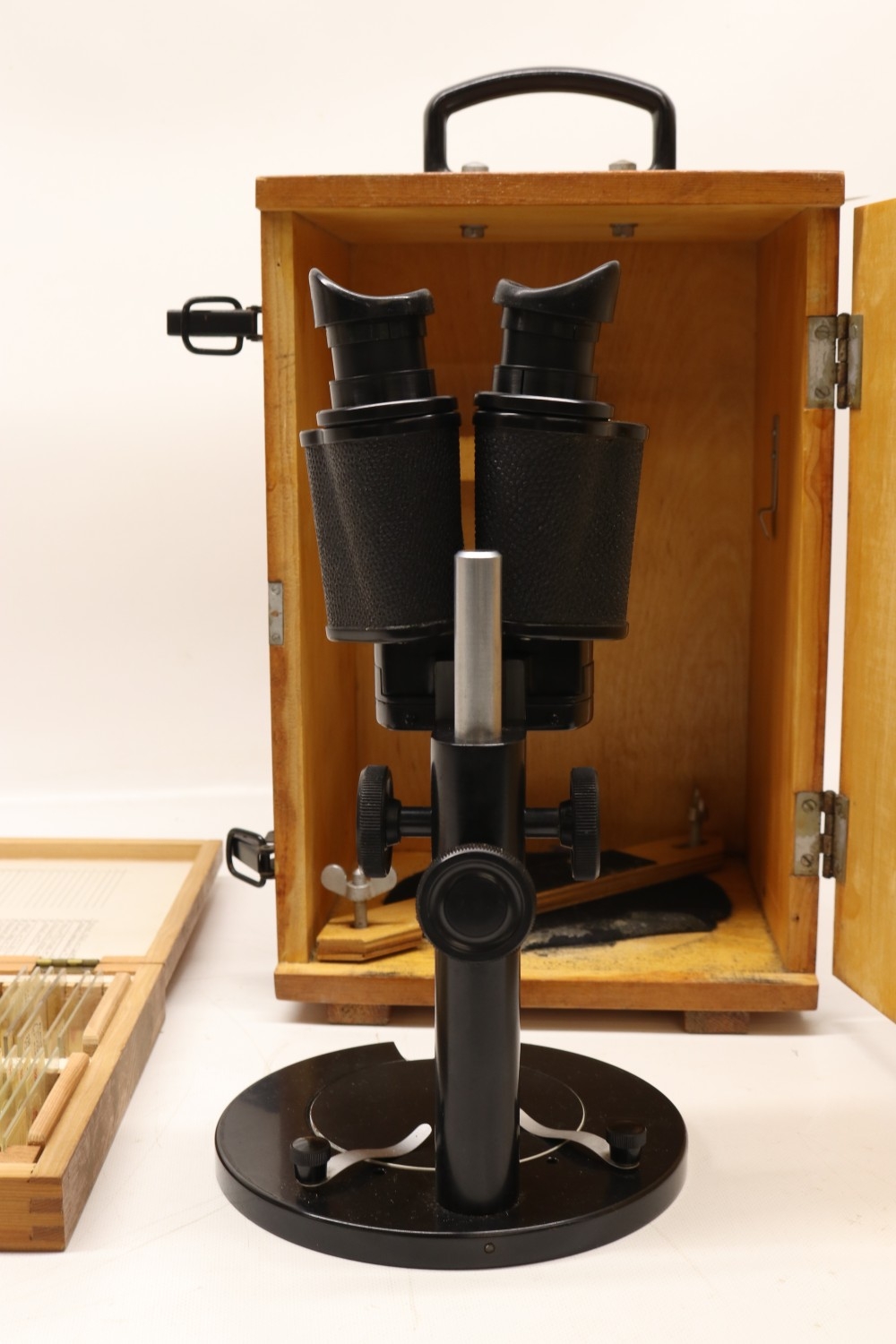 Soviet Russian c1975 twin-lensed binocular design microscope (6M-51-2 ...