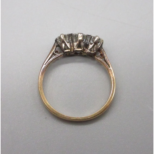 44 - 18ct stamped 3 stone ring, size I 1/2 (1.7g)

Bradley's shipping £20.00 plus vat (UK Only)