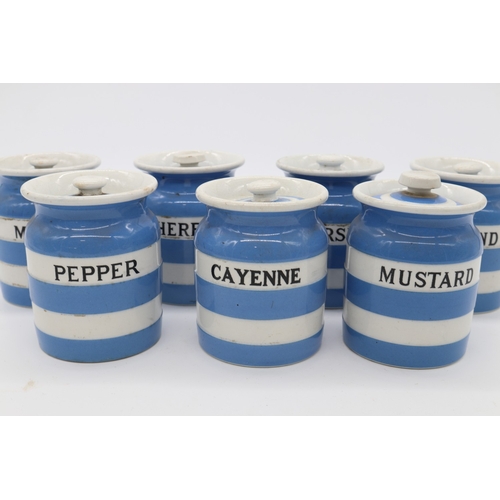 772 - Ten TG Green Cornishware spice pots, H9cm

Bradley's shipping £48.00 plus vat (UK Only)