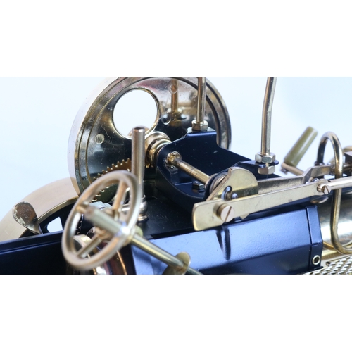 10 - Boxed Wilesco D366 'Old Smokey' black and natural brass live steam traction engine steam roller mode... 