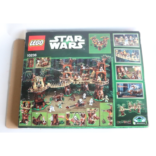 Lego Star Wars 10236 Ewok Village with box and instruction manuals, set ...