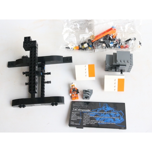 452 - Lego Star Wars Ultimate Collector Series 75144 Snowspeeder with box and instruction manual, set has ... 