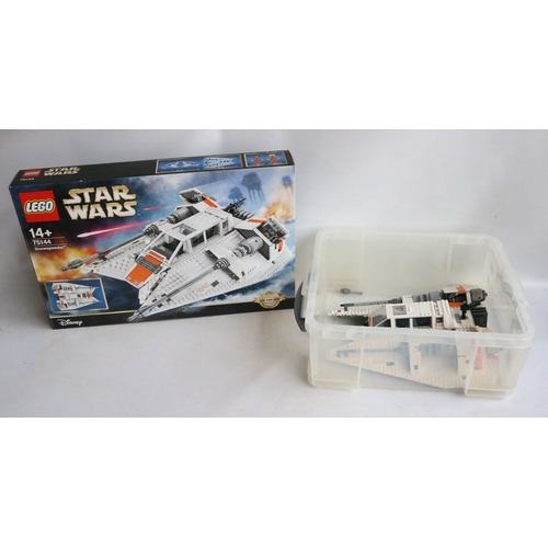 452 - Lego Star Wars Ultimate Collector Series 75144 Snowspeeder with box and instruction manual, set has ... 