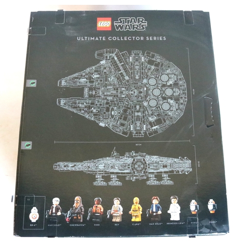 454 - Lego 75192 Ultimate Collector Series Millennium Falcon with box, inner parts boxes, tray and instruc... 