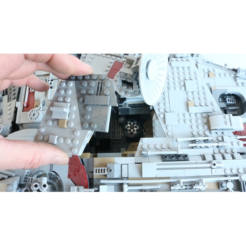 454 - Lego 75192 Ultimate Collector Series Millennium Falcon with box, inner parts boxes, tray and instruc... 