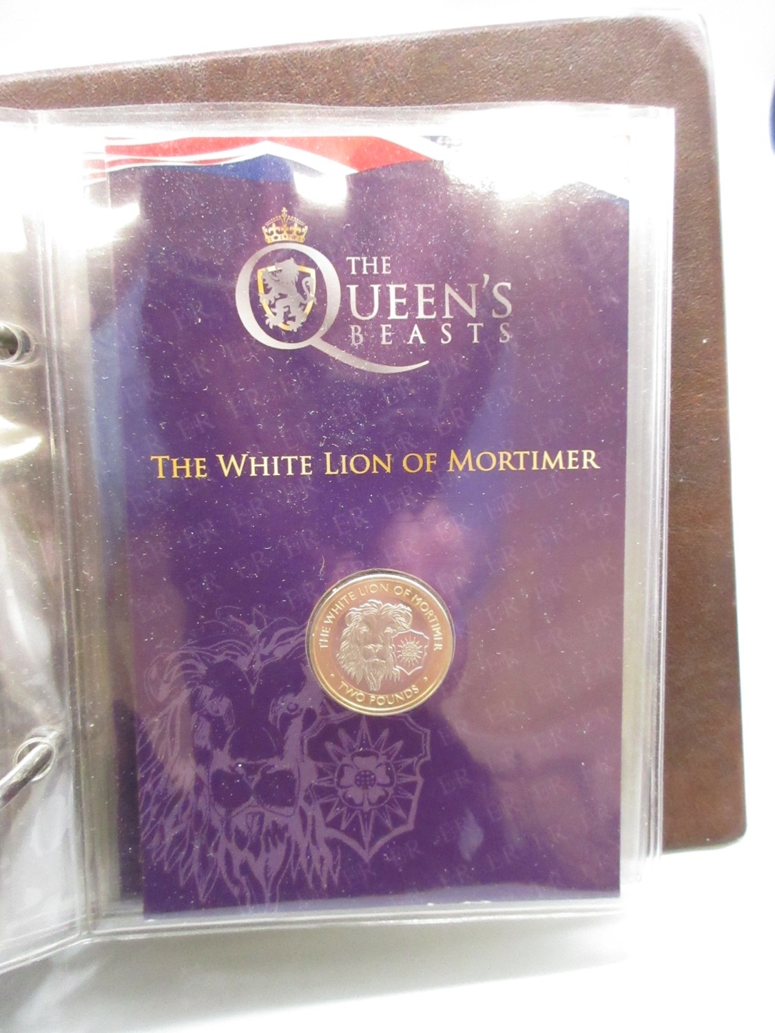 Pobjoy Mint Collectors Album cont. 10 The Queens Beasts Pobjoy Mint £2 ...
