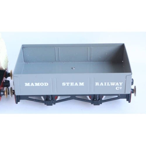11 - Boxed Mamod RS1 live steam locomotive model in good previously used condition (please note some pain... 