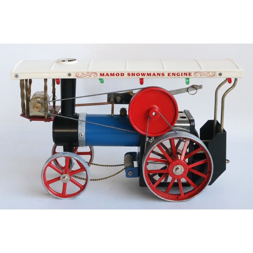 9 - Boxed Mamod live steam Showmans Engine with blue boiler, model in generally good overall previously ... 