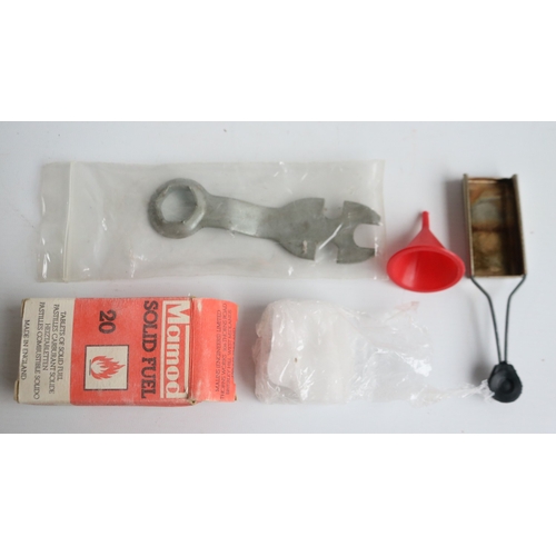 2 - Boxed Mamod SA1 Steam Roadster model in excellent little used condition, some generally minor paint ... 