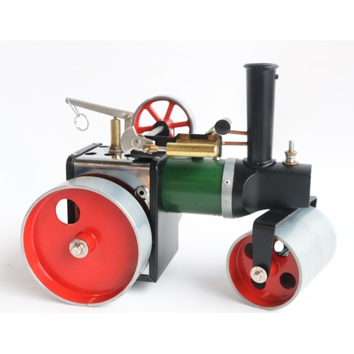 5 - Boxed Mamod SR1a Steam Roller model in excellent previously used condition, box good with card inser... 