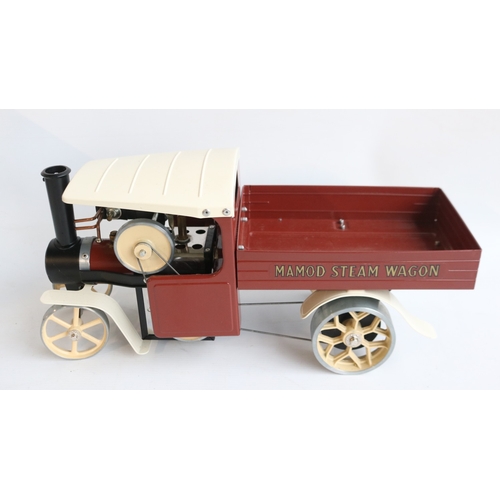6 - Boxed Mamod SW1 Steam Wagon model in brown and cream livery, model in excellent little used conditio... 