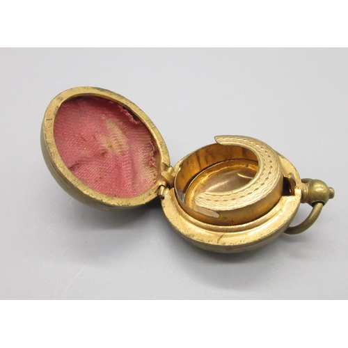 31 - Brass Edwardian sovereign case
Bradley's Shipping £23.00 plus vat (UK Only)