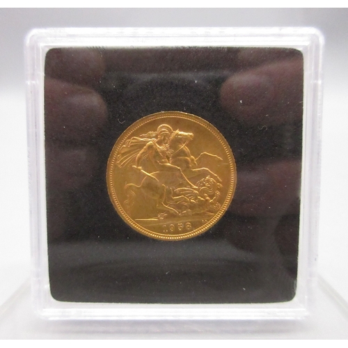 17 - Queen Elizabeth II (1952-2022) 1958 Sovereign, encapsulated in case with COA
Bradley's Shipping £28.... 