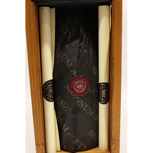 1092 - Firriato 2014 Signum Etna Doc Riserva in original wood case, with original packaging and papers stil... 