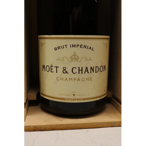 1091 - Moët & Chandon Brut Impérial Champagne; Methuselah-sized 6,000ml btl, 12%vol, with stamped wood pres... 