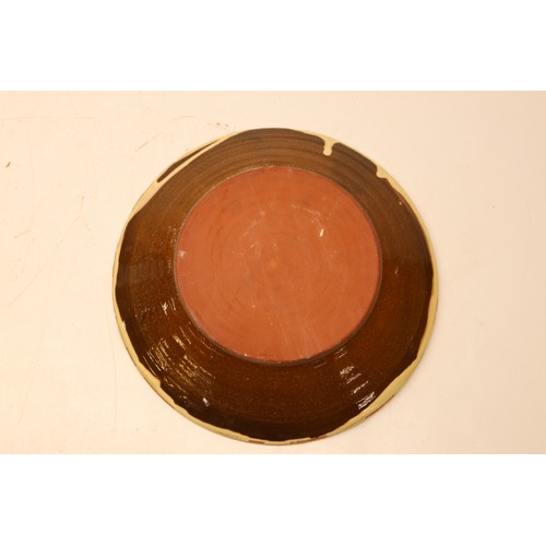 1053 - Matt Grimmit studio pottery slipware dish, W31.5cm
Bradley's Shipping £38.00 plus vat (UK Only)