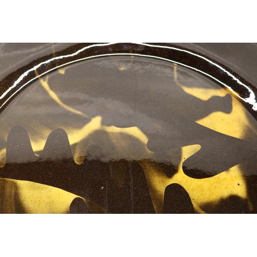 1082 - Hannah McAndrew (1977-) large charger with abstract treacle glaze, W44cm
Bradley's Shipping £48.00 p... 