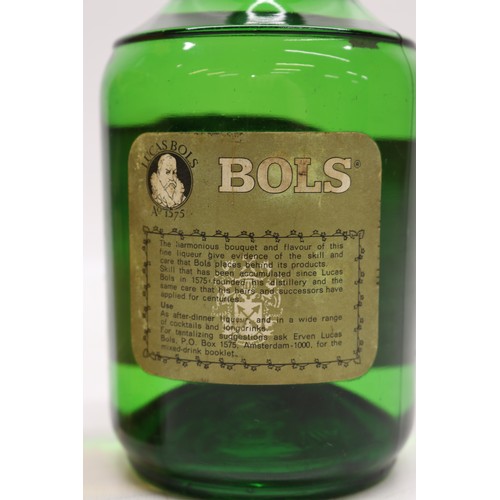 1095 - T.Q. Hot, Gold Tequila with Mexican Spice & Citrus, 375ml, 35%vol, now discontinued; with Kummel's B... 