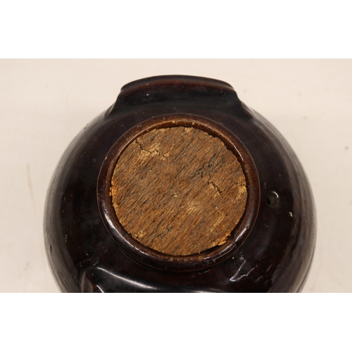 1036 - Stoneware spirit barrel with split treacle glaze and cork stopper, H31cm
Bradley's Shipping £38.00 p... 