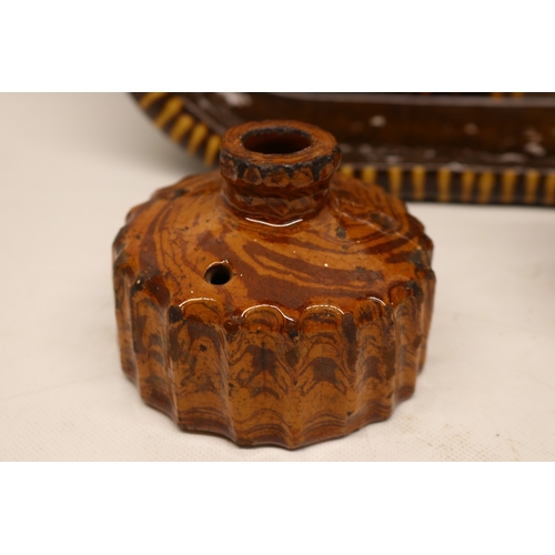 1080 - Cumnock Pottery bowl with piecrust rim and applied twig handles incised inscription 'There's gowd in... 