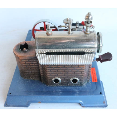 14 - Wilesco D10 stationary live steam engine with accessories and instructions (box fair/good with exten... 