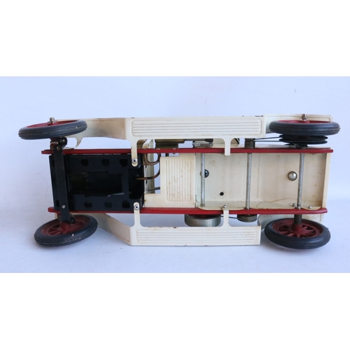 15 - Mamod SA1 Steam Roadster, model in fair/good overall condition, some corrosion (please see photos), ... 