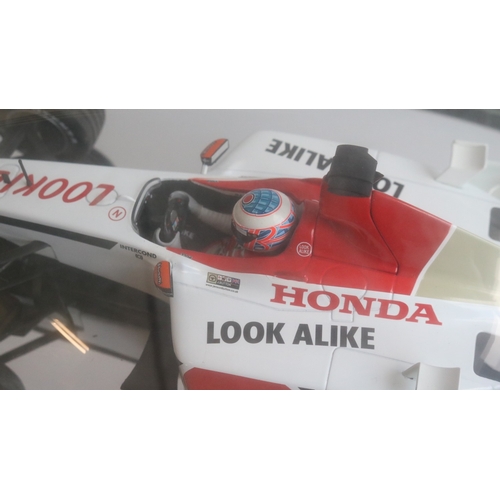 192 - Rare Autosport Awards 2006 table centre driver signed 1/18 scale Jenson Button Honda RA106 First Gra... 