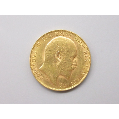 10 - Edward VII (1901-1910) 1906 Sovereign
Bradley's Shipping £20.00 plus vat (UK Only)