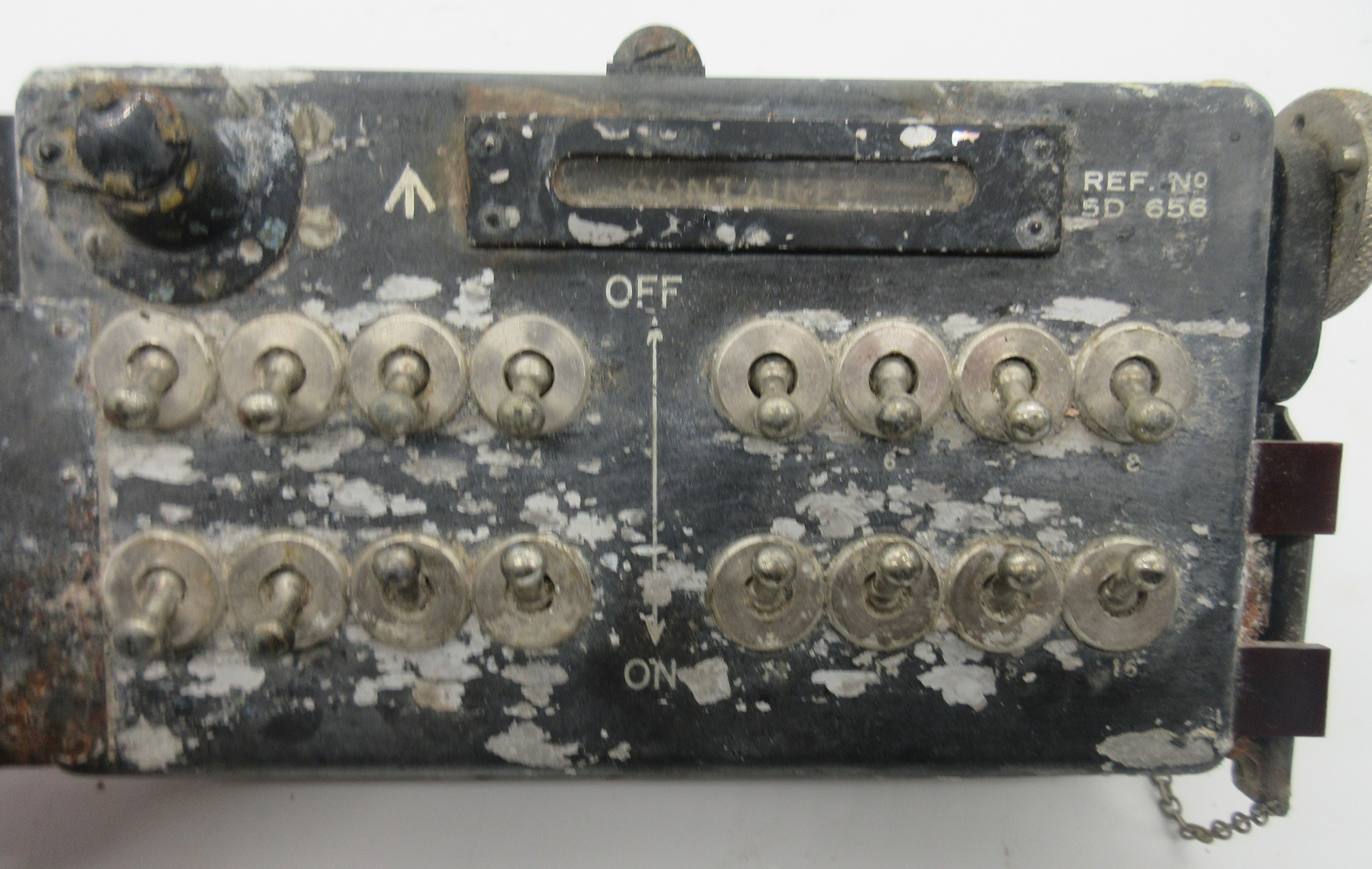 Mixed collection of militaria/miscellaneous items to incl. World War II ...