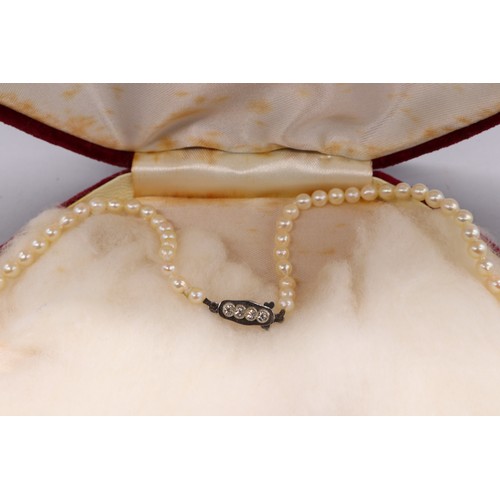 35 - Lot of pearl necklets comprising one individually strung graduating pearl necklet with graduating be... 