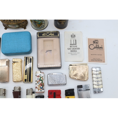 57 - Collection of lighters, incl. Colibri lighters; 'Tenants Extra' table lighter; Ronson 1950s style li... 