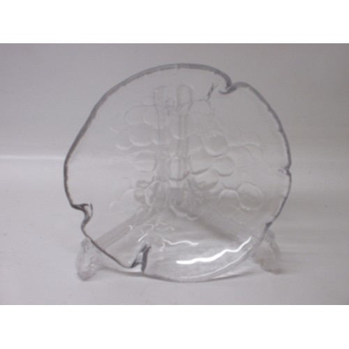 708 - Kosta Boda Sweden, grape design glassware, six bowls, one matching fruit bowl, one ice bucket with t... 