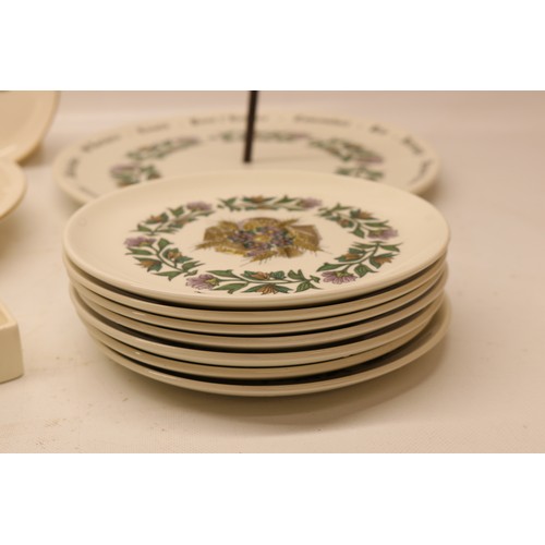 402 - Collection of serving dishes and plates; incl. Figgjo Flint canapes dish, plates and side plates, wi... 