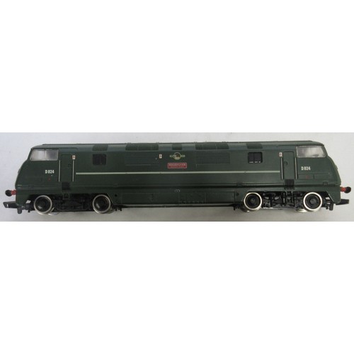 60 - Seven OO gauge Class 42 diesel locomotives by Lima and Mainline (1x unboxed) to incl. 'Magnificent' ... 