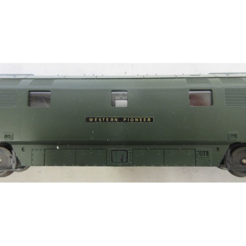 60 - Seven OO gauge Class 42 diesel locomotives by Lima and Mainline (1x unboxed) to incl. 'Magnificent' ... 