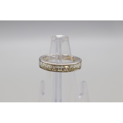 32 - Lot of three rings, comprising a white metal wishbone ring set with a small diamond, weight 0.87g, s... 