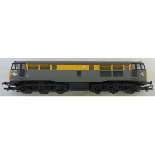 55 - Seven OO gauge Class 31 diesel locomotives by Lima and Airfix (1x partially boxed) to incl. 'Bescot ... 