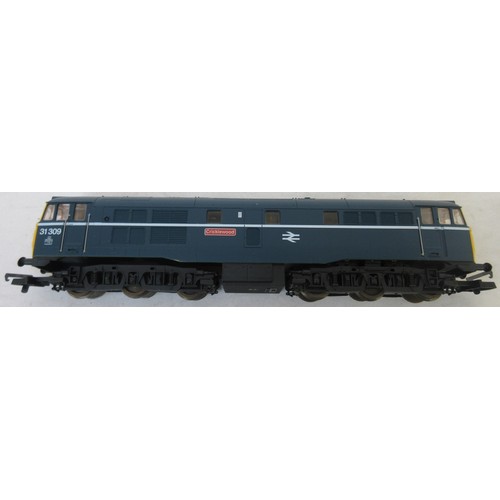 54 - Five OO gauge Class 31 diesel locomotives by Lima to incl. 'Cricklewood', 'Ashford', Mainline, 'Blet... 