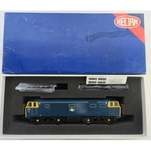 51 - Two OO gauge diesel electric locomotive models by Heljan to incl. 2x Class 35 'Hymek' locomotives (1... 