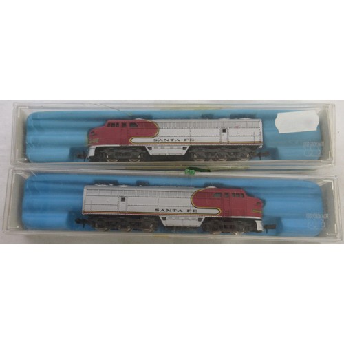 30 - Eight boxed American N gauge electric steam locomotive models from various makers incl. Rivarossi, C... 